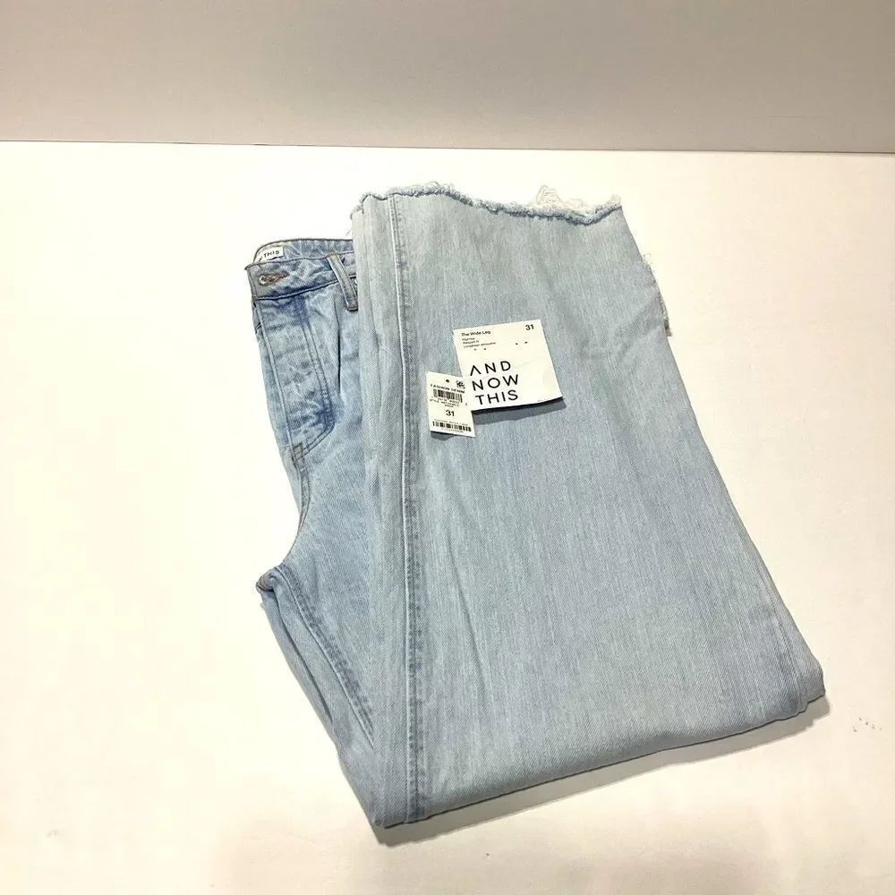 And Now This Straight Leg Distressed Button Fly Light Wash Jeans Size 31